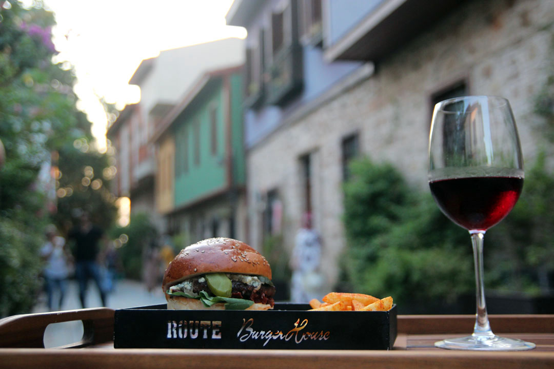 Route Hotel