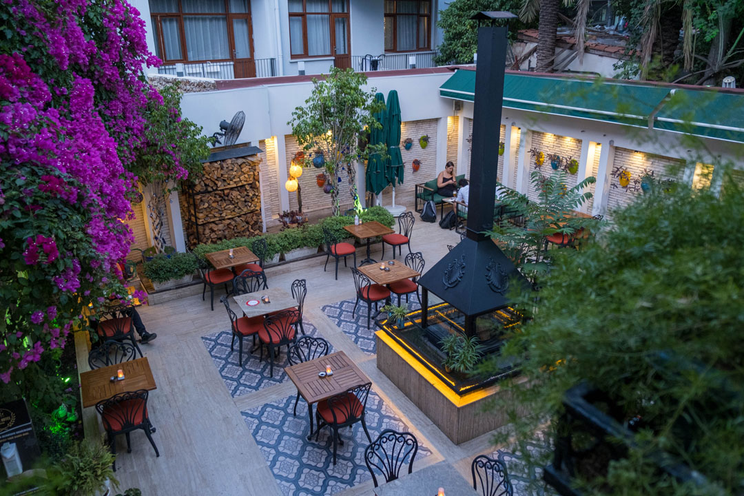 Route Hotel